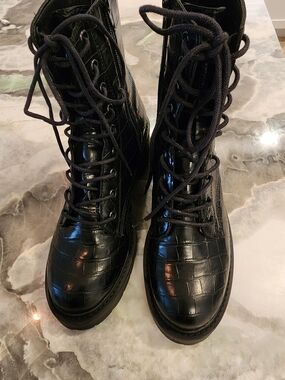 Steve Madden Black Croc-Embossed Lace-Up Combat Boots